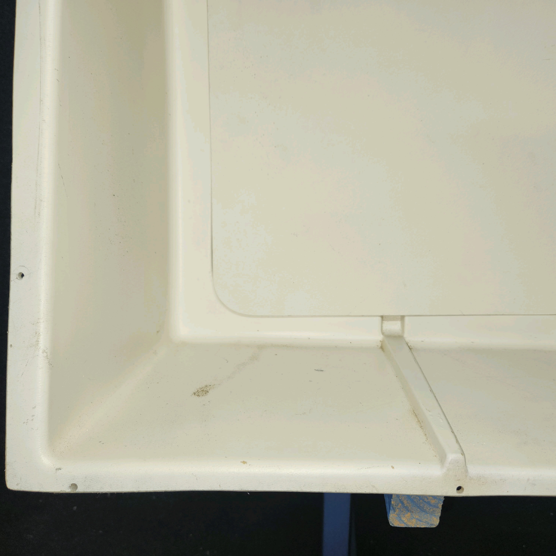 Used aircraft parts for sale, 66670-000 Piper PA-28-140 Baggage Compartment Shelf / Hat Rack Bulkhead