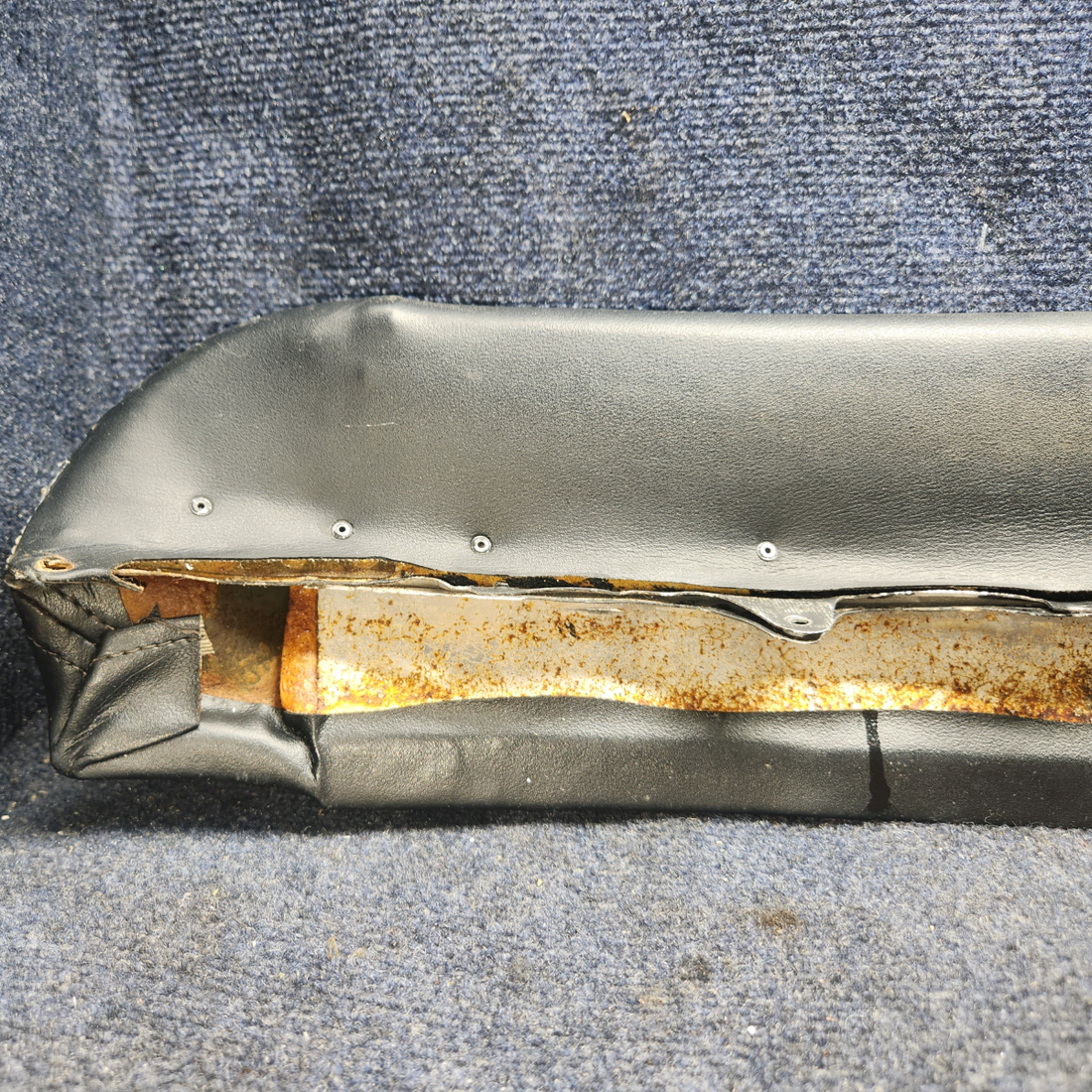 Used aircraft parts for sale, 78109-000 Piper PA32RT-300 Glareshield Assembly