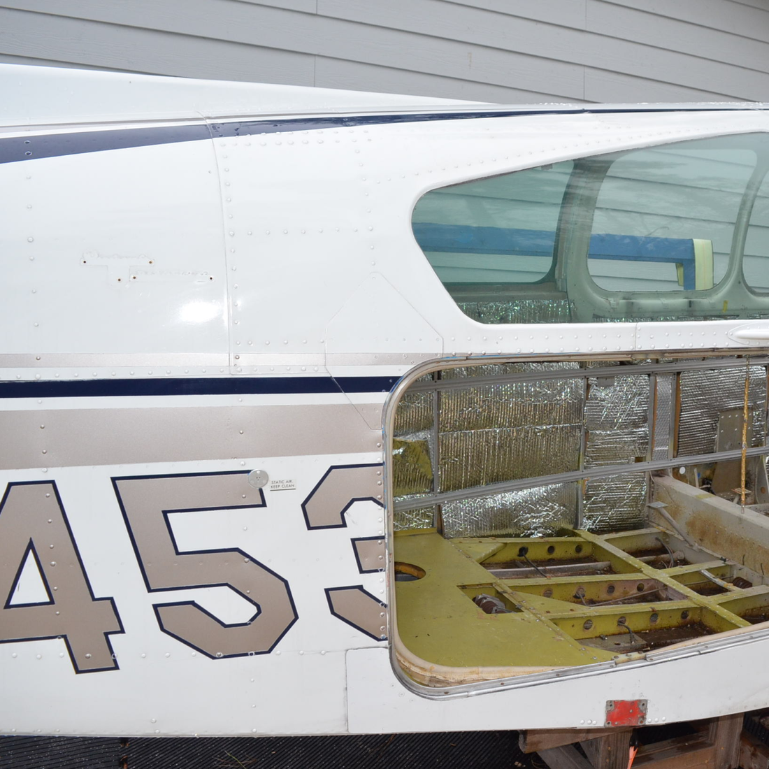 Used aircraft parts for sale, 95-B55 Baron BEECHCRAFT 95-55B FUSELAGE WITH BELLY LANDING, DAMAGE NOSE