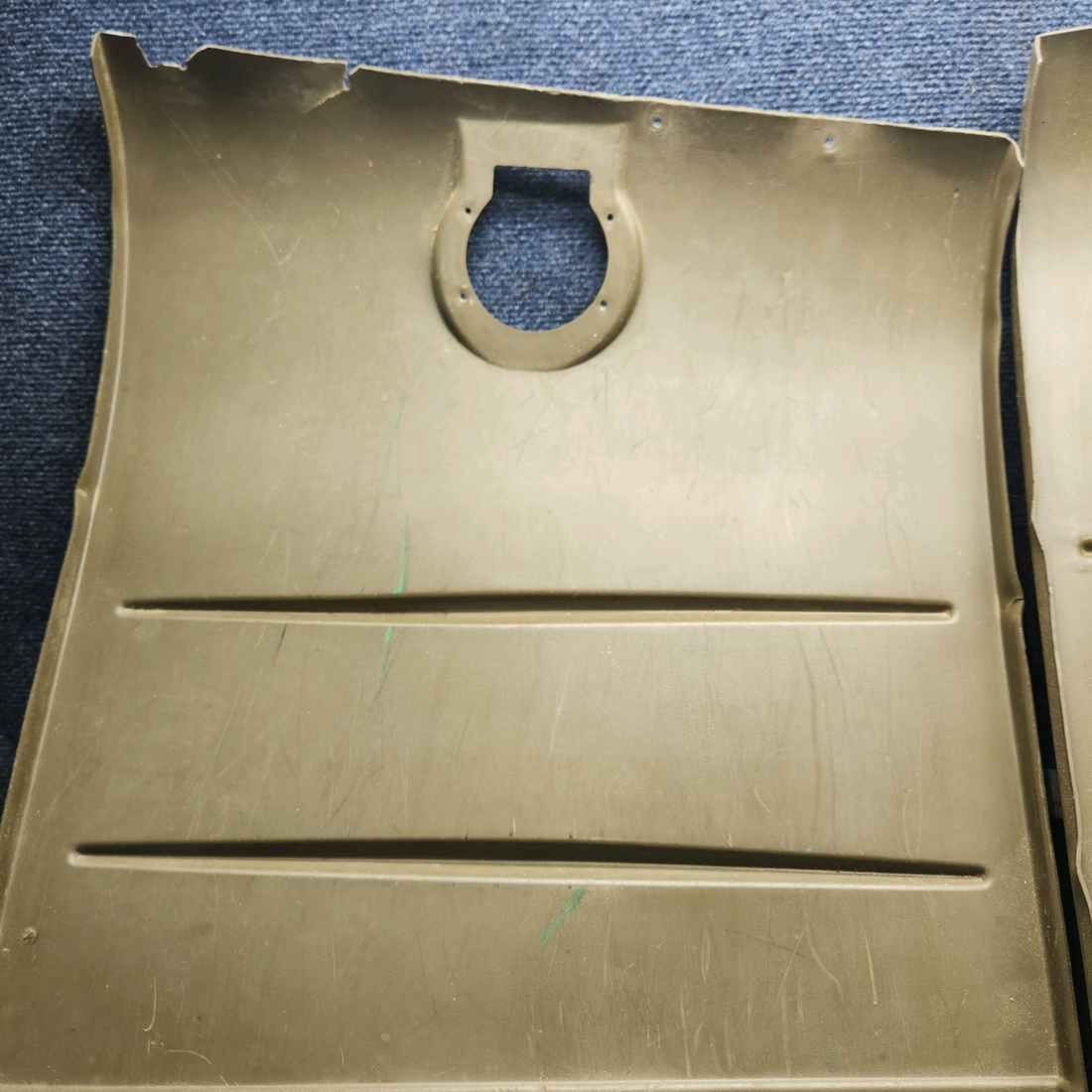 Used aircraft parts for sale, 68633-005 Piper PA32RT-300 Baggage Compartment Headliner - RH and LH