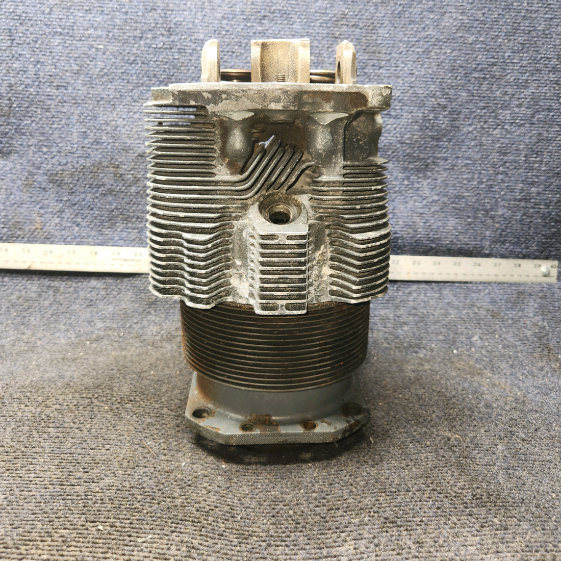 Used aircraft parts for sale, LW-12417 Lycoming O-320 American Gruman A1A Cylinder