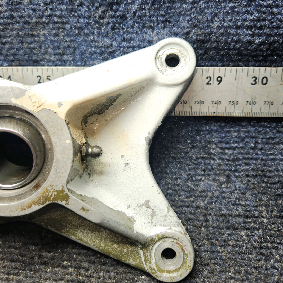 Used aircraft parts for sale, 67040-014 Piper PA32RT-300 Trunnion Fitting - LH Forward
