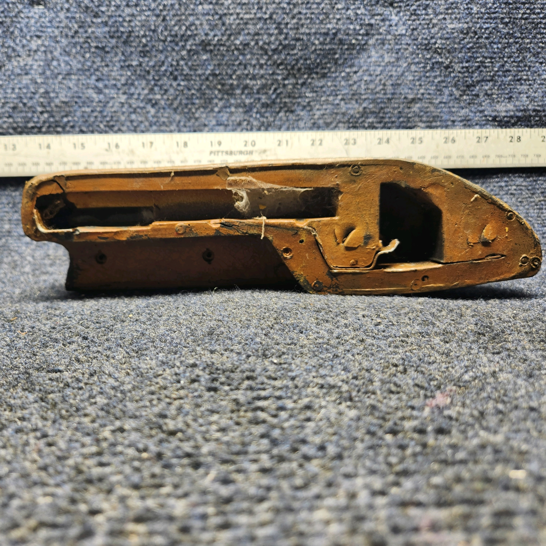 Used aircraft parts for sale, 0717011-28 Cessna C 182Q ARMREST ASSEMBLY RH