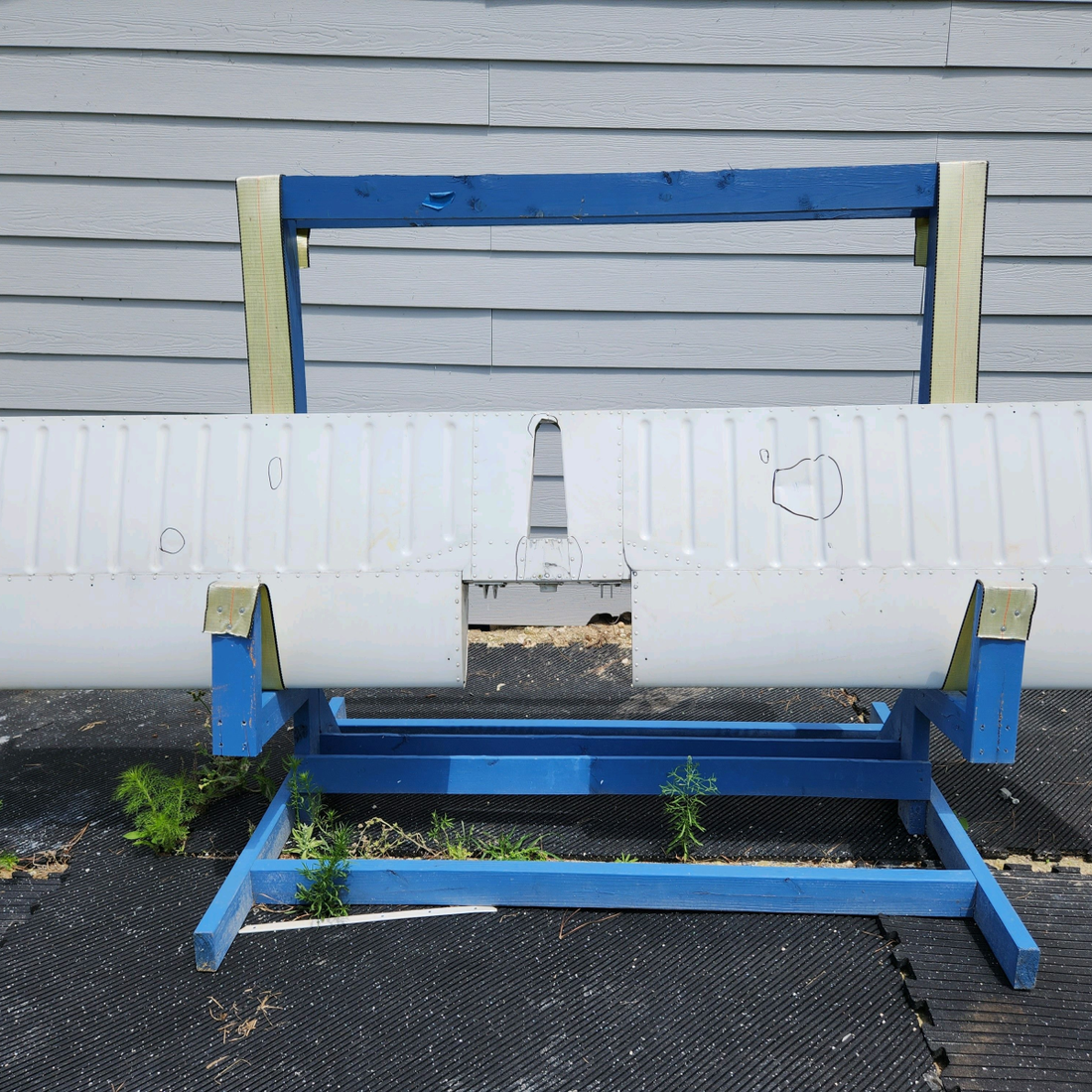 Used aircraft parts for sale, 38400-003 Piper PA32RT-300 HORIZONTAL STABILATOR ASSEMBLY SEE PHOTOS