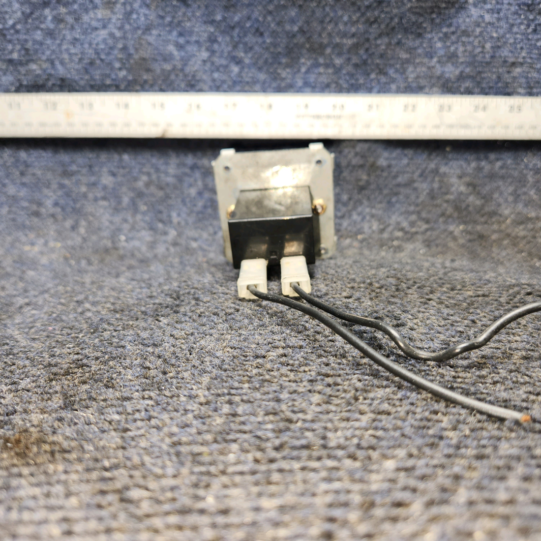 Used aircraft parts for sale, 51006-00 Datcon 102033 Piper PA28-161 Engine Hour Meter Indicator