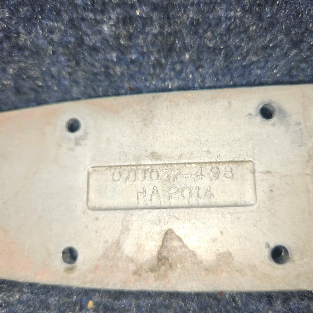 Used aircraft parts for sale, 0413426-4 Cessna C-150J Hinge Assy L.H Lower or R.H Upper