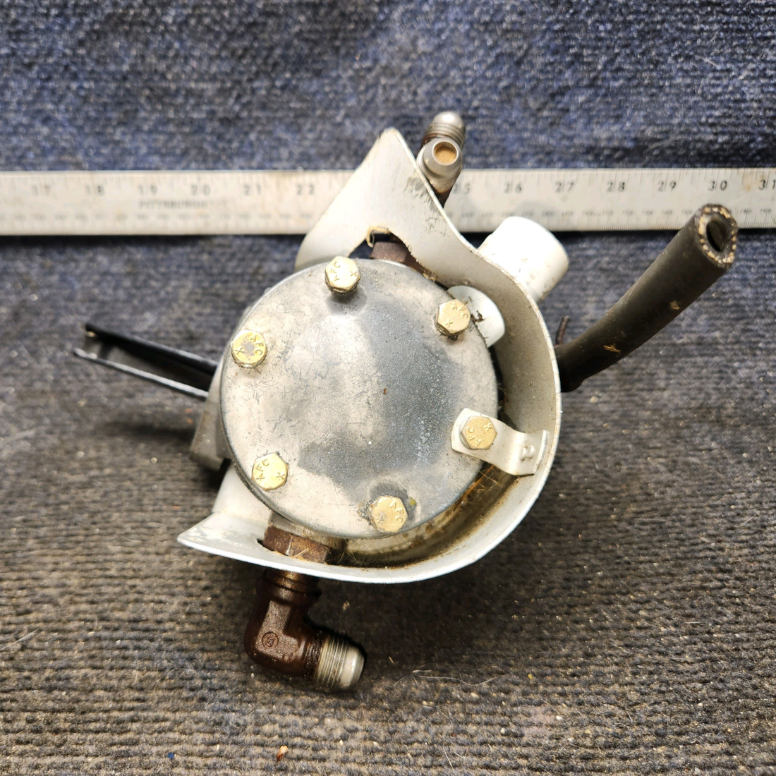 Used aircraft parts for sale, LW-15472 Lycoming Piper PA-28-140 Fuel Pump