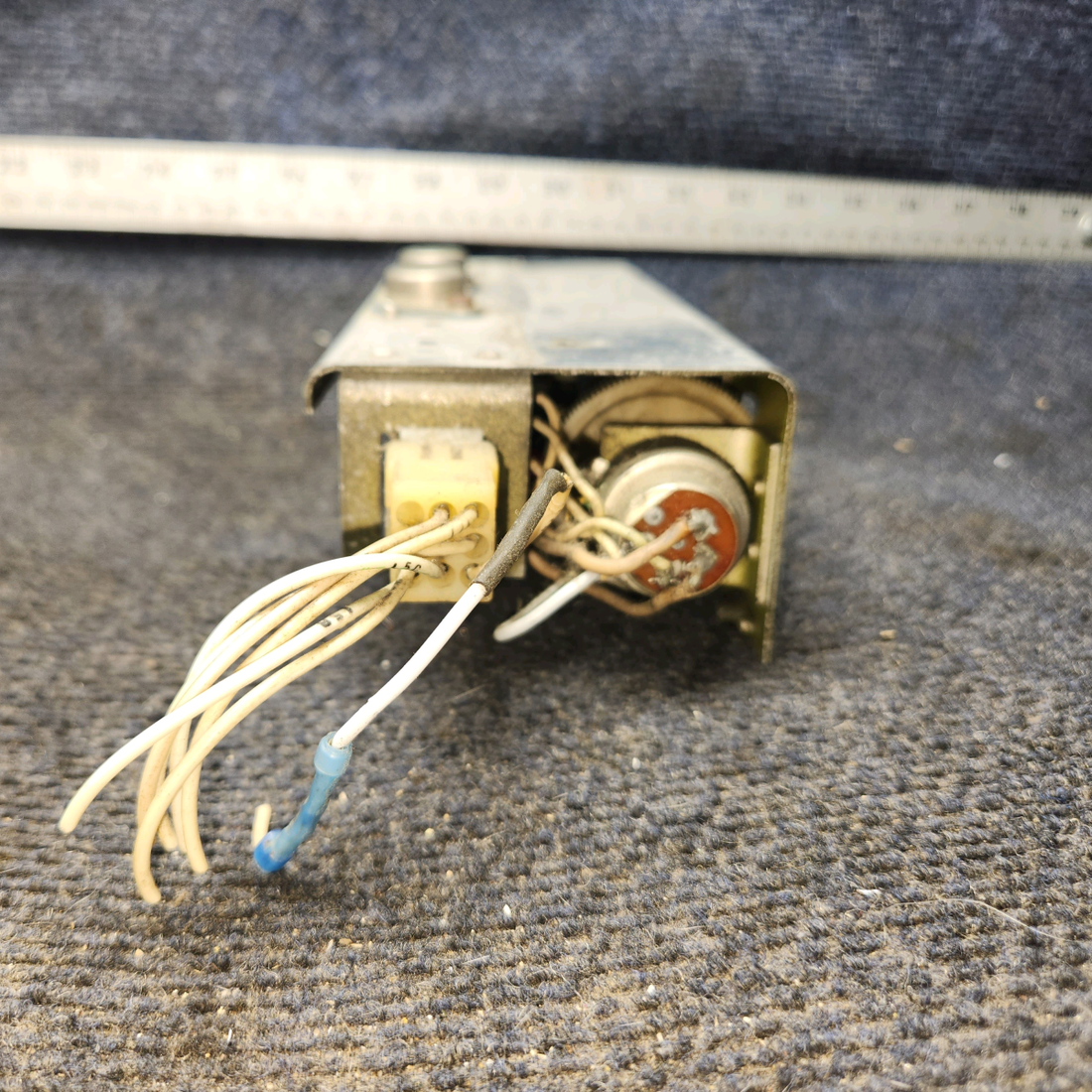 Used aircraft parts for sale, 35212-000 piper PA-28-181 Switch Panel Assembly