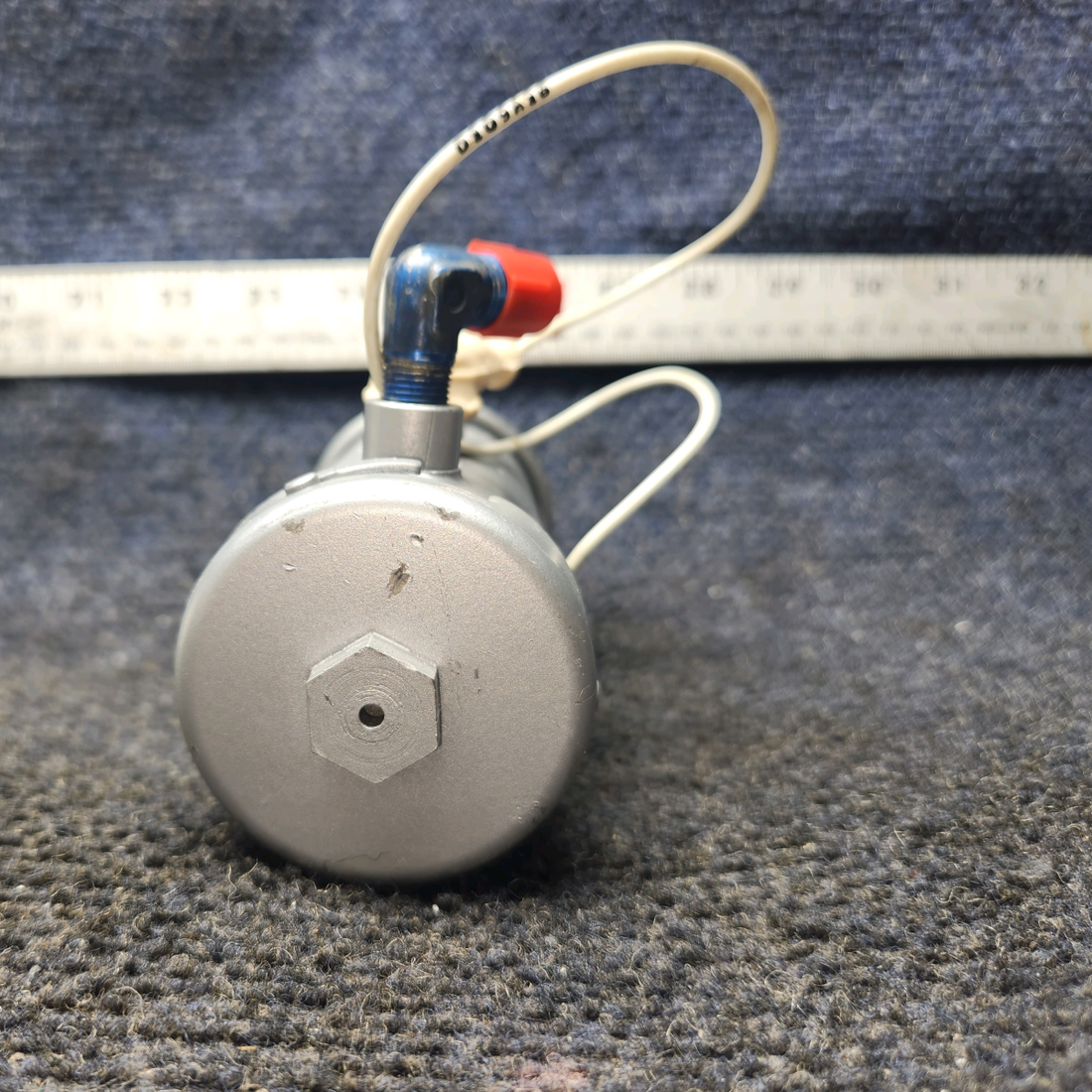 Used aircraft parts for sale, 476-088 Bendix Electronic Fuel Pump 24 V