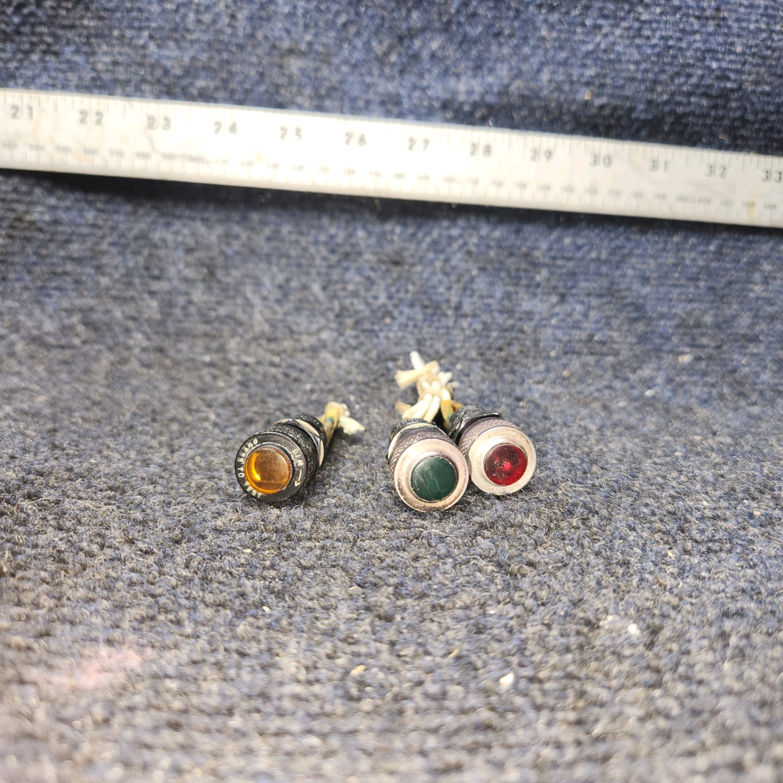 Used aircraft parts for sale, MS250041 BEECHCRAFT 95-55B Press-to-Test Indicator Light - Set of 3