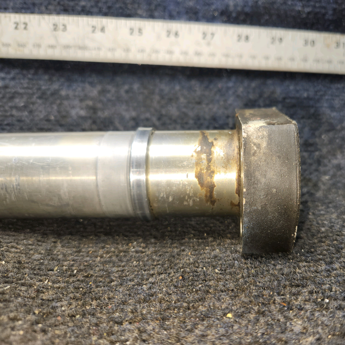 Used aircraft parts for sale, 0541124-1 Cessna 182G Main Landing Gear Axle