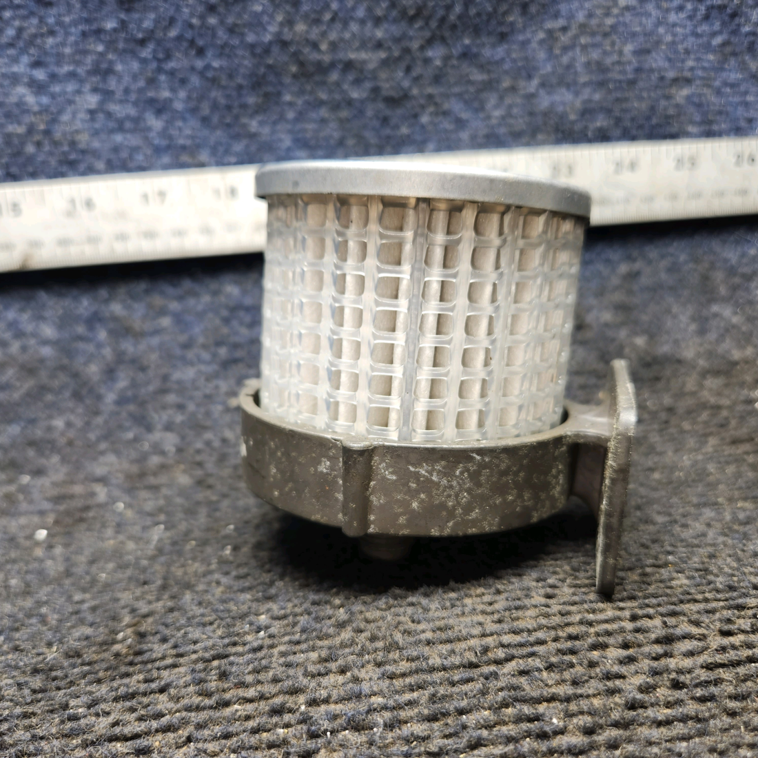 Used aircraft parts for sale, D9-14-5 Parker cessna 150G Air Filter Assembly