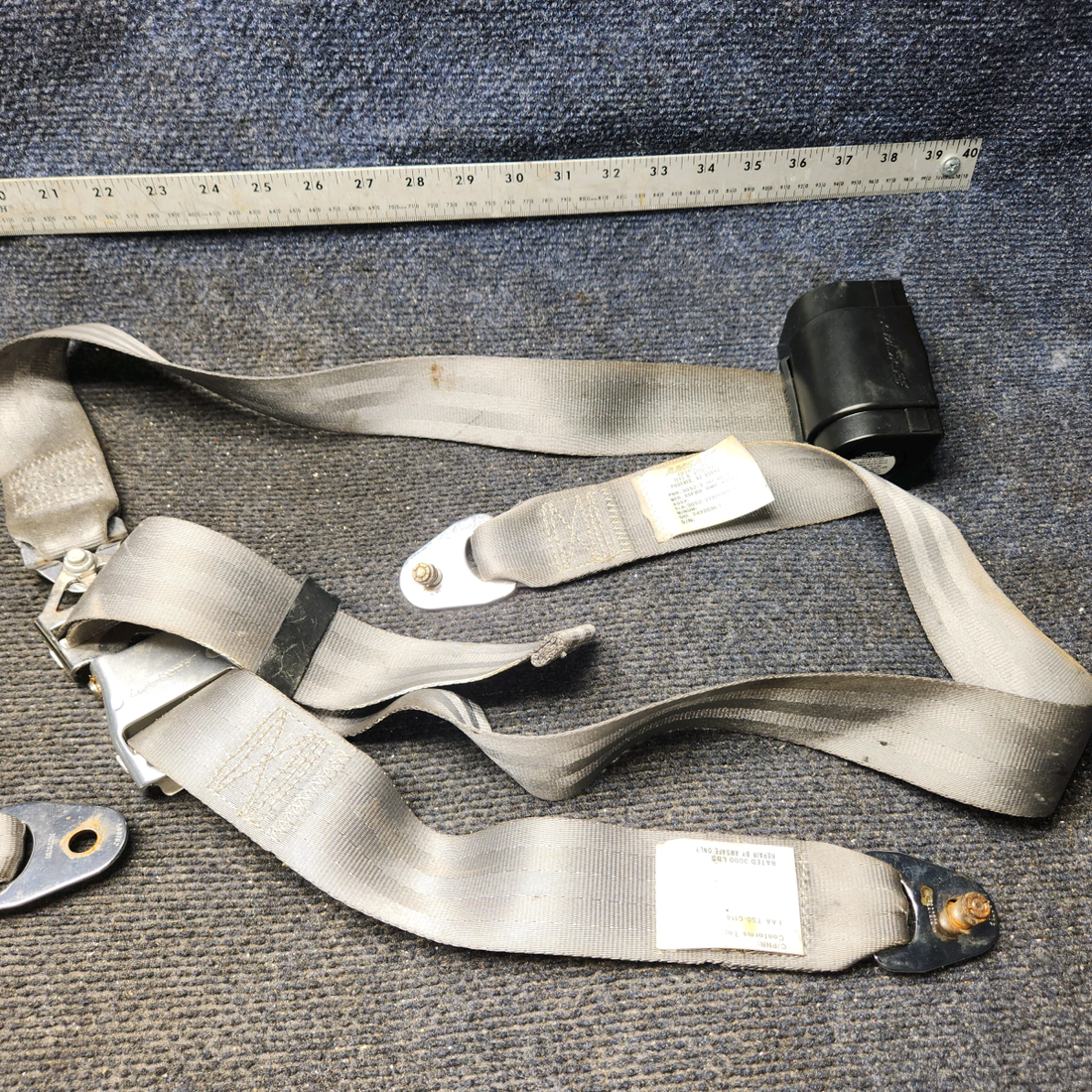 Used aircraft parts for sale, 3052-3-181-813 AmSafe 35FB9 Cessna 172 Lap Seatbelt Assembly with Reel Assy "Set"