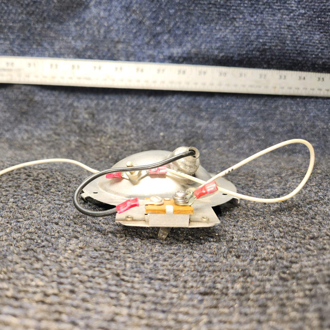 Used aircraft parts for sale, 66632-000 Piper PA28-161 Cabin Light with Switch