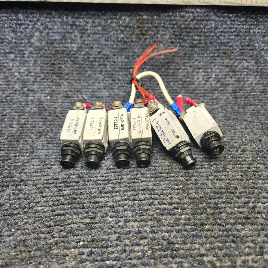 Used aircraft parts for sale, 7277-2-5 / 14 / -10 / -2 MOONEY M20J SET KLIXON CIRCUIT BREAKER TWO 5A -TWO-2A - ONE -10-ONE 4A  TOTAL SIX