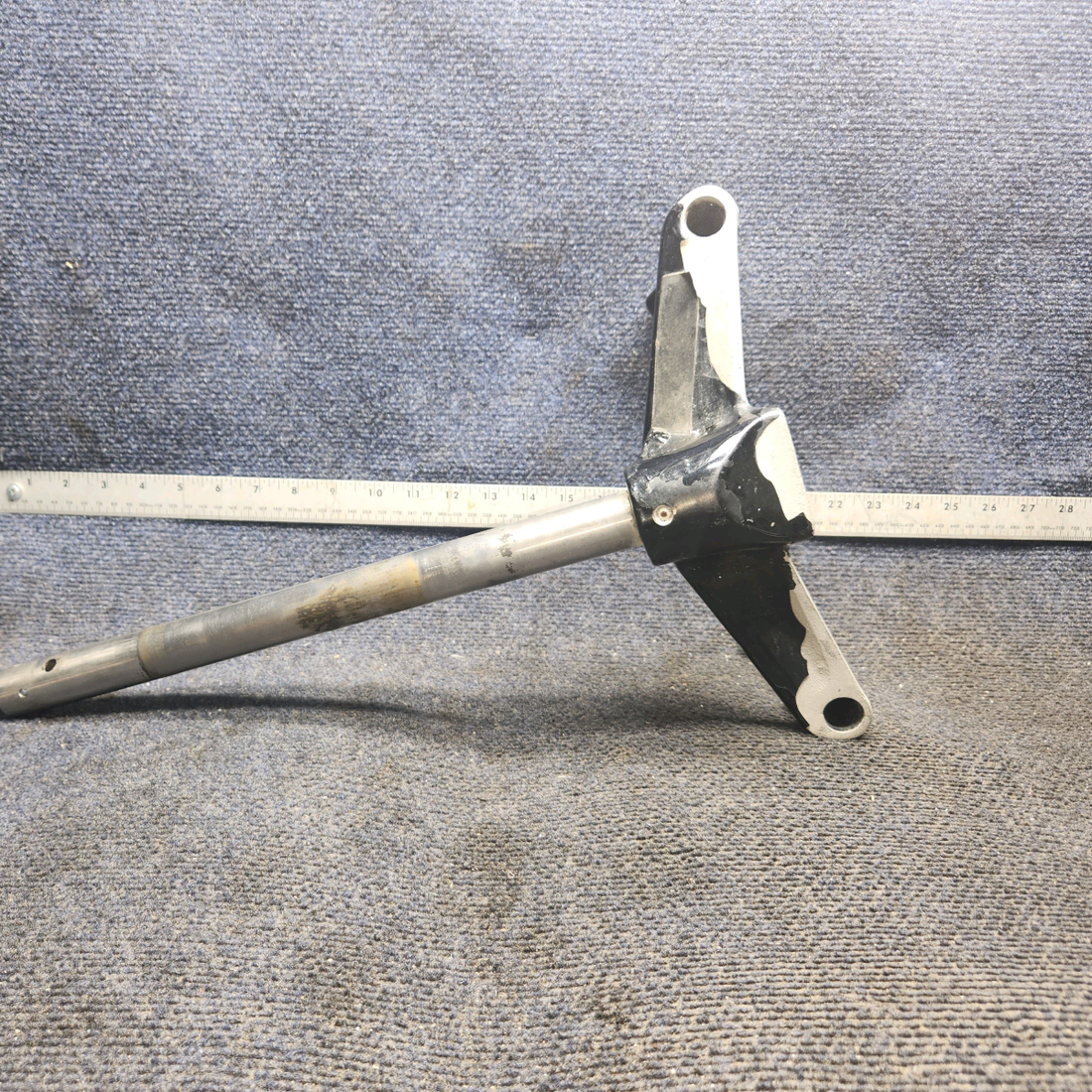 Used aircraft parts for sale, 79276-000 PIPER PA28-140 Wheel Assembly