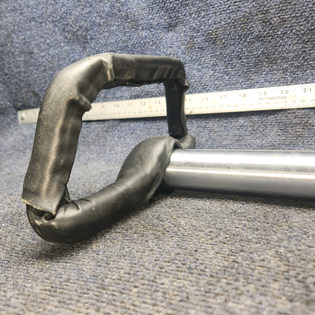 Used aircraft parts for sale, 20965-000 PIPER PA-24-250 Control Wheel Assembly & Tube Diameter 1.64 INCHES