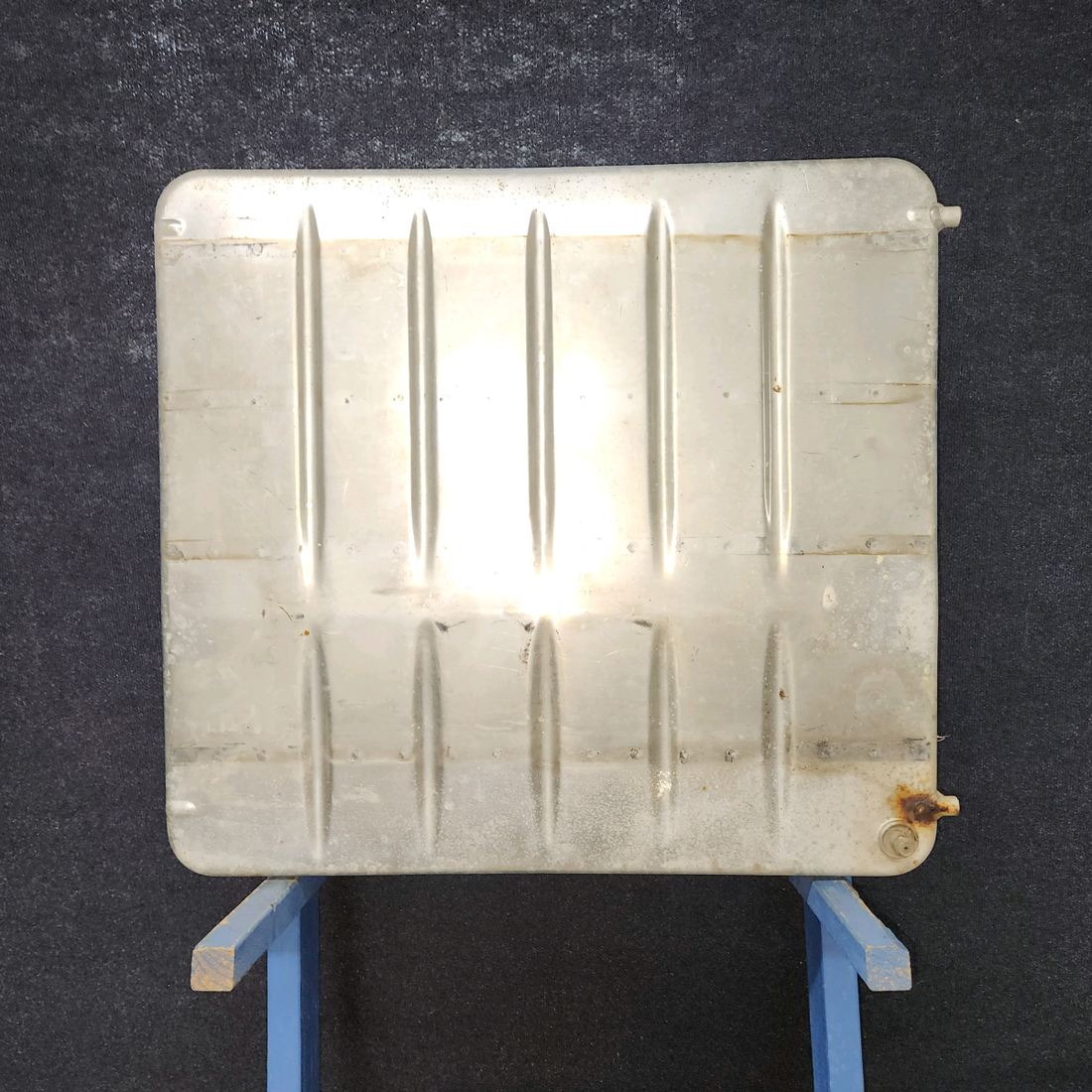 Used aircraft parts for sale, 0526007-50 cessna 172N Main Fuel Tank Assembly – RH
