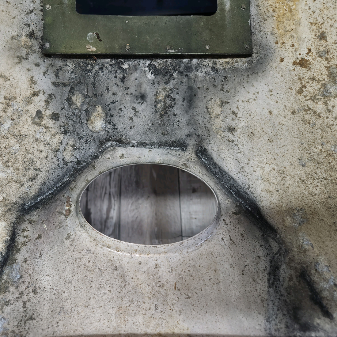 Used aircraft parts for sale, 0552010-2 Cessna 172F Engine Lower Cowl