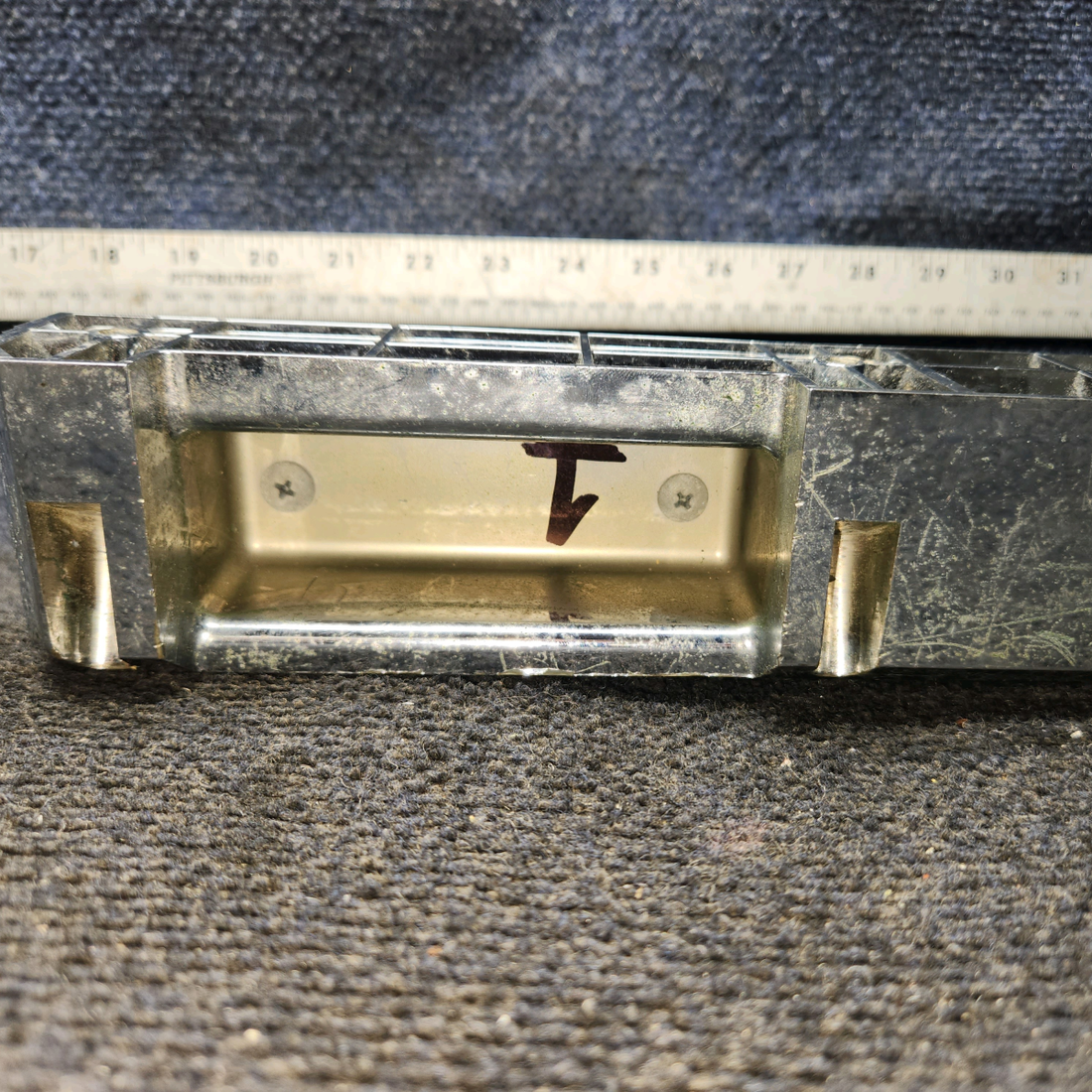 Used aircraft parts for sale, 66710-017 Piper PA32RT-300 Aft Armrest Assembly with Ashtray - RH Middle