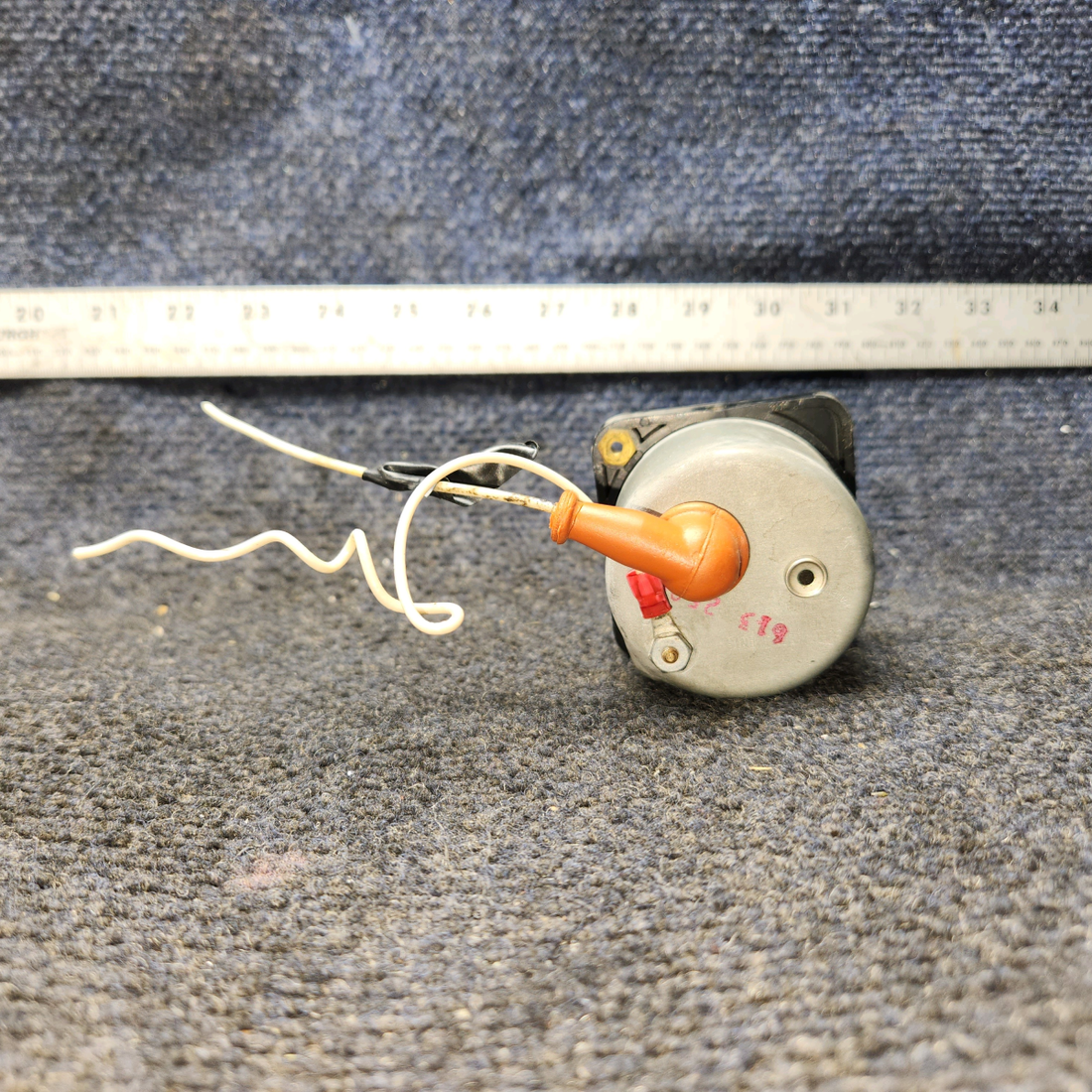 Used aircraft parts for sale, 613-2508 Borg Piper PA28-161 Instruments Electric Clock