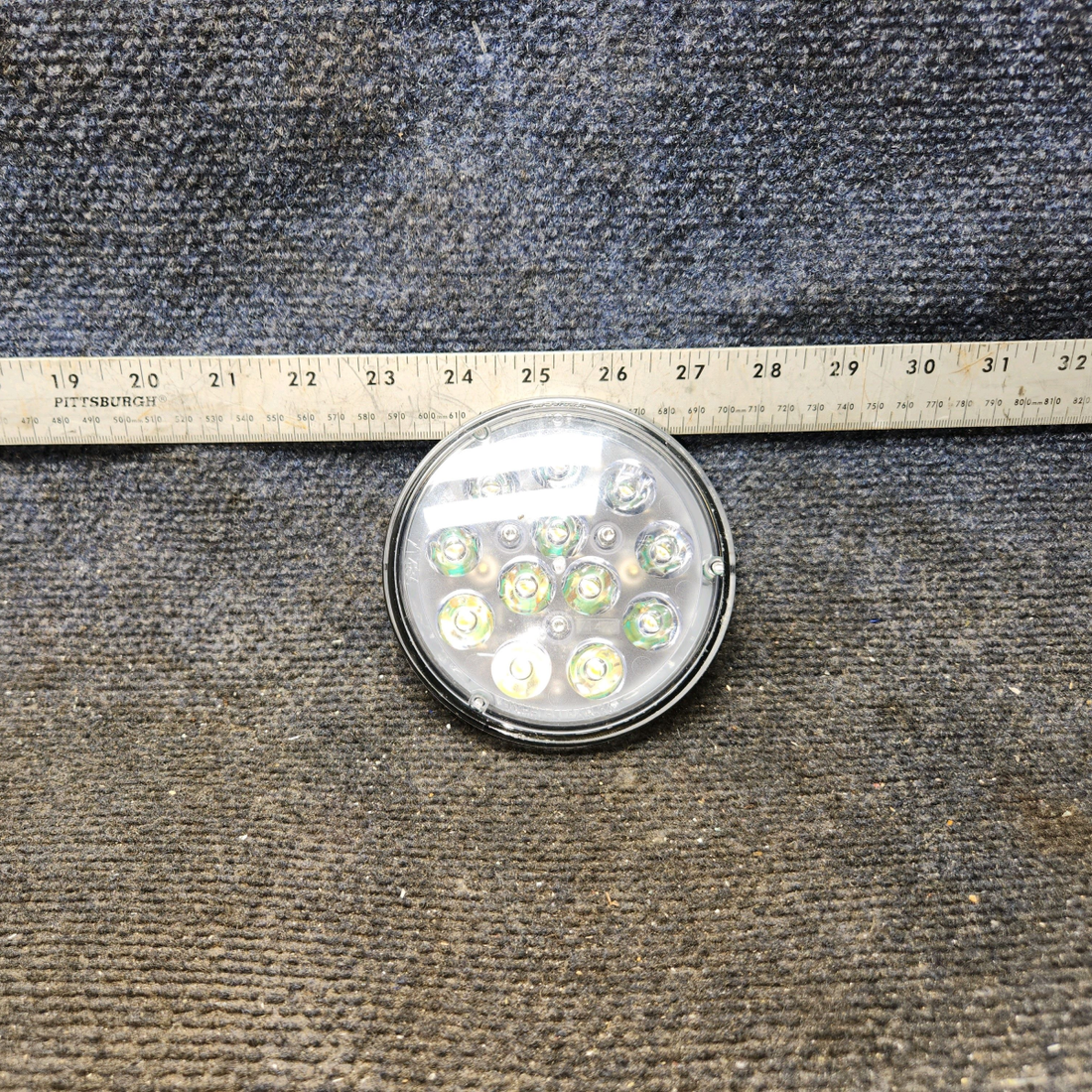 Used aircraft parts for sale, 01-0771833-10 Cessna 172E LED Replacement Landing Light - 14V
