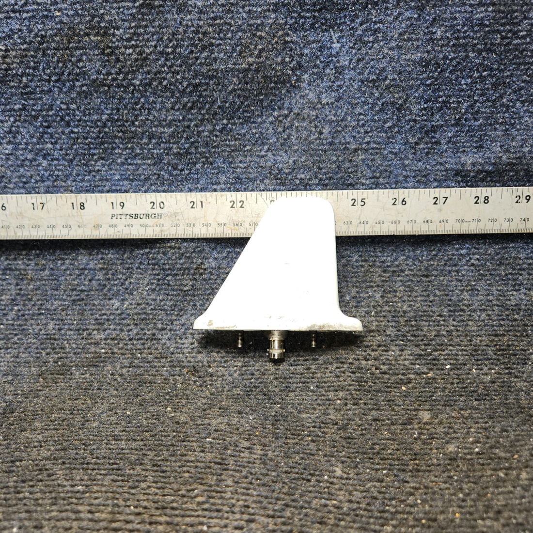 Used aircraft parts for sale, CI-105 Cessna 172E DME/Transponder Antenna