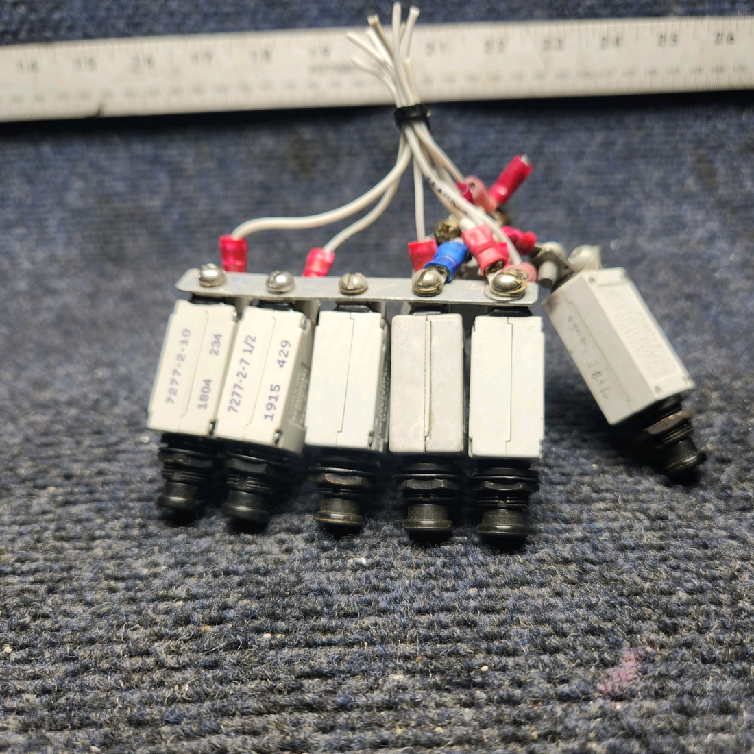 Used aircraft parts for sale, 7277-2-5 / -2 / -10 / -1 MOONEY M20J SET KLIXON CIRCUIT BREAKER THREE 5A -ONE-2A - ONE -10-ONE 7A )NE 1A. TOTAL SEVEN
