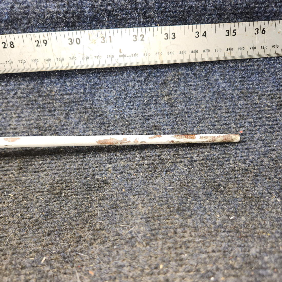 Used aircraft parts for sale, C598501-0104 cessna 172N VHF Antenna