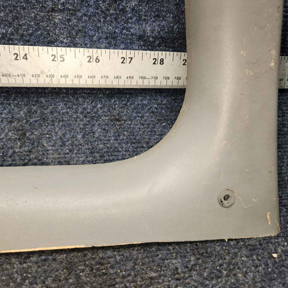 Used aircraft parts for sale, 79171-008 Piper PA28RT-201 Window Frame Center Right