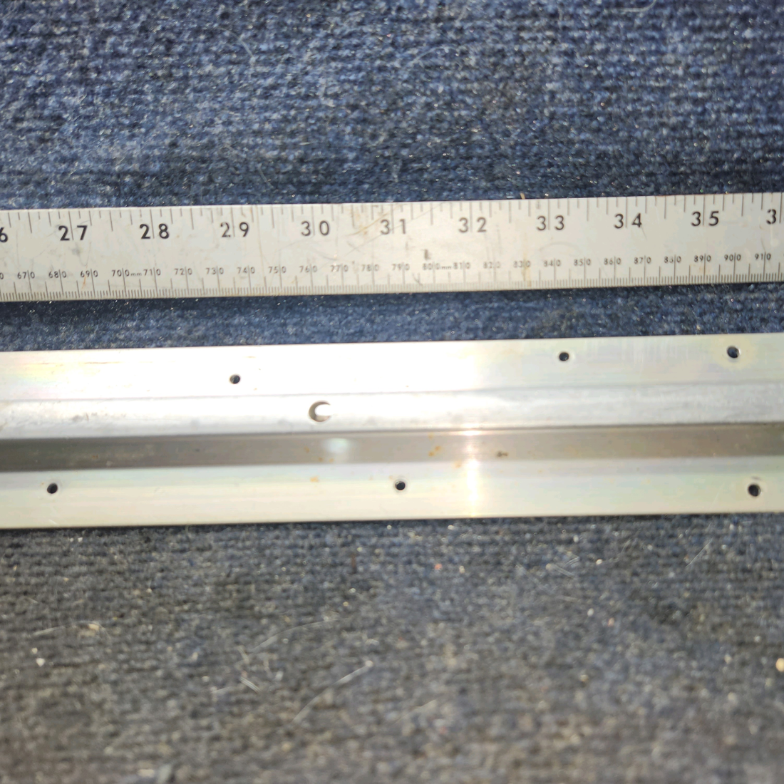 Used aircraft parts for sale, MC0511243-4 cessna 172N Seat Rail – Inboard RH