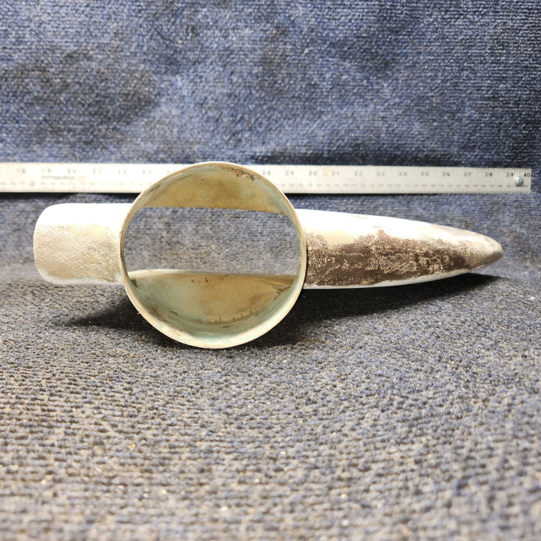 Used aircraft parts for sale, 0531007-3-791 Cessna 172F Rotating Beacon Vertical Fin Tip