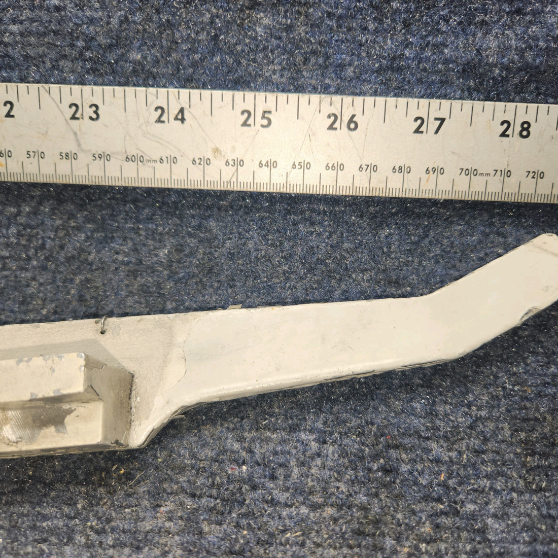 Used aircraft parts for sale, 67109-000 PIPER PA28RT-201 Nose Gear Arm Assy
