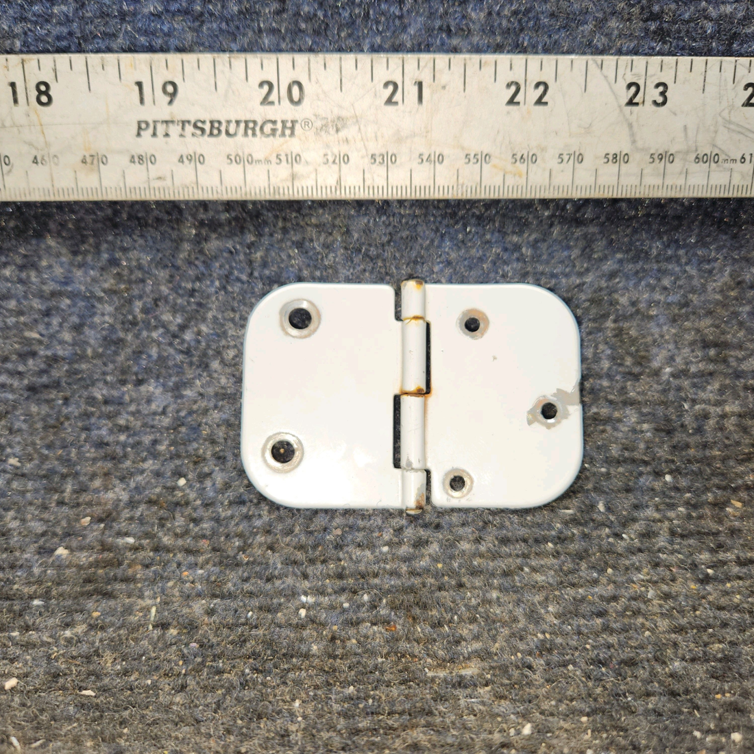 Used aircraft parts for sale, 0511280-4 Cessna 172E Lower Cabin Door Forward and Aft Hinge RH