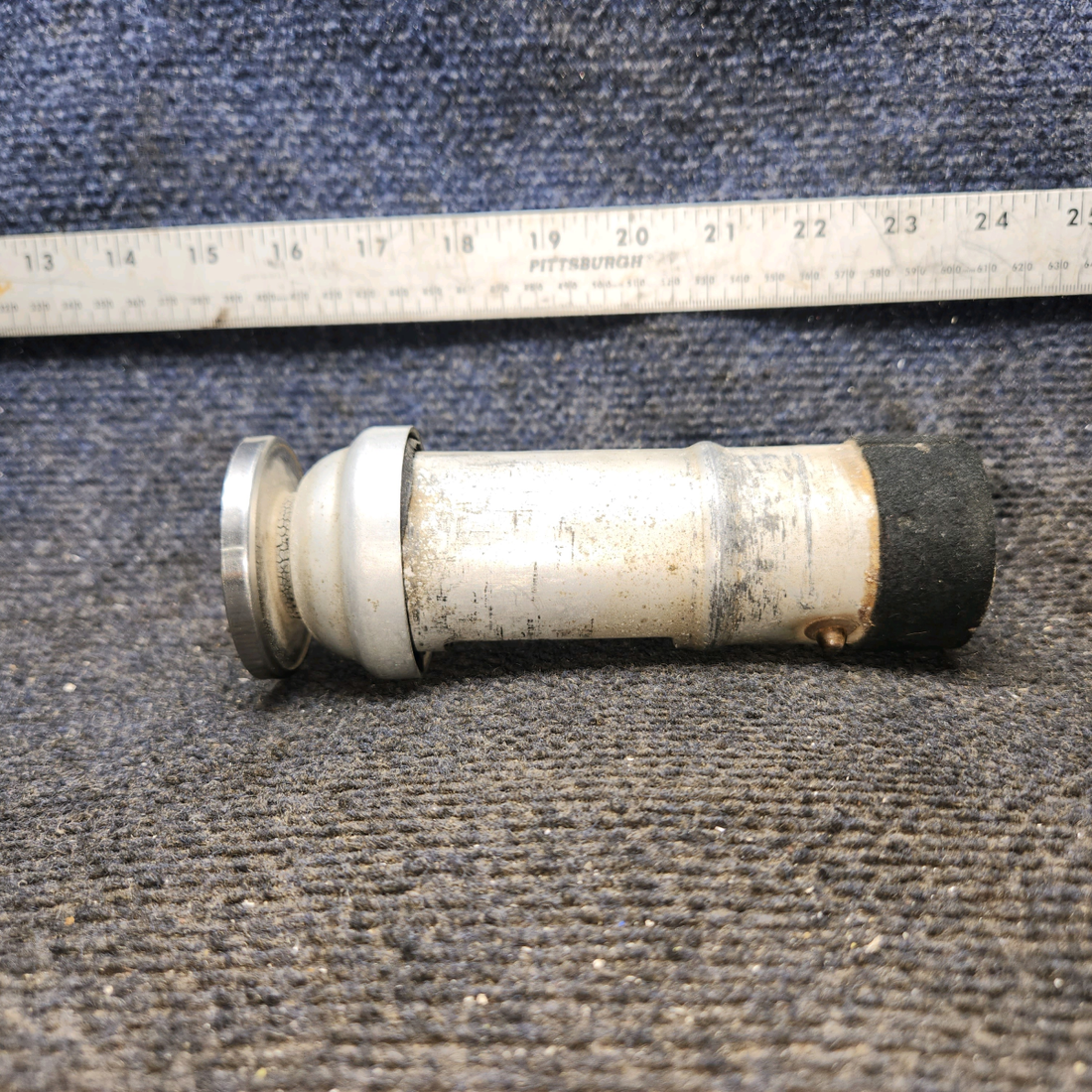 Used aircraft parts for sale, 51322-1 cessna 150G Air Temperature Gauge with Vent Outlet