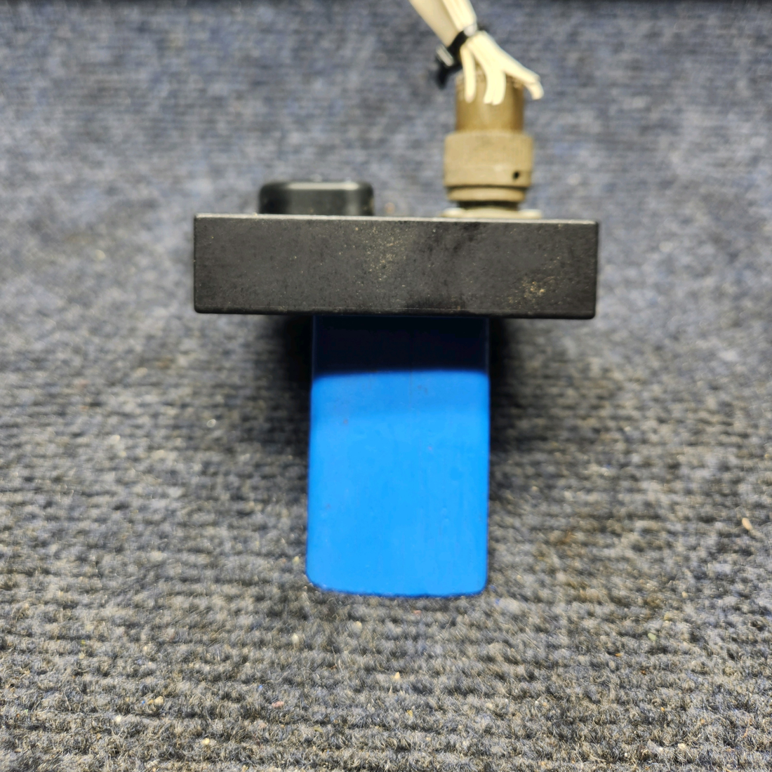 Used aircraft parts for sale, 557-122 PIPER PA28-161 Warrior III PIPER CONTROL DIMMER