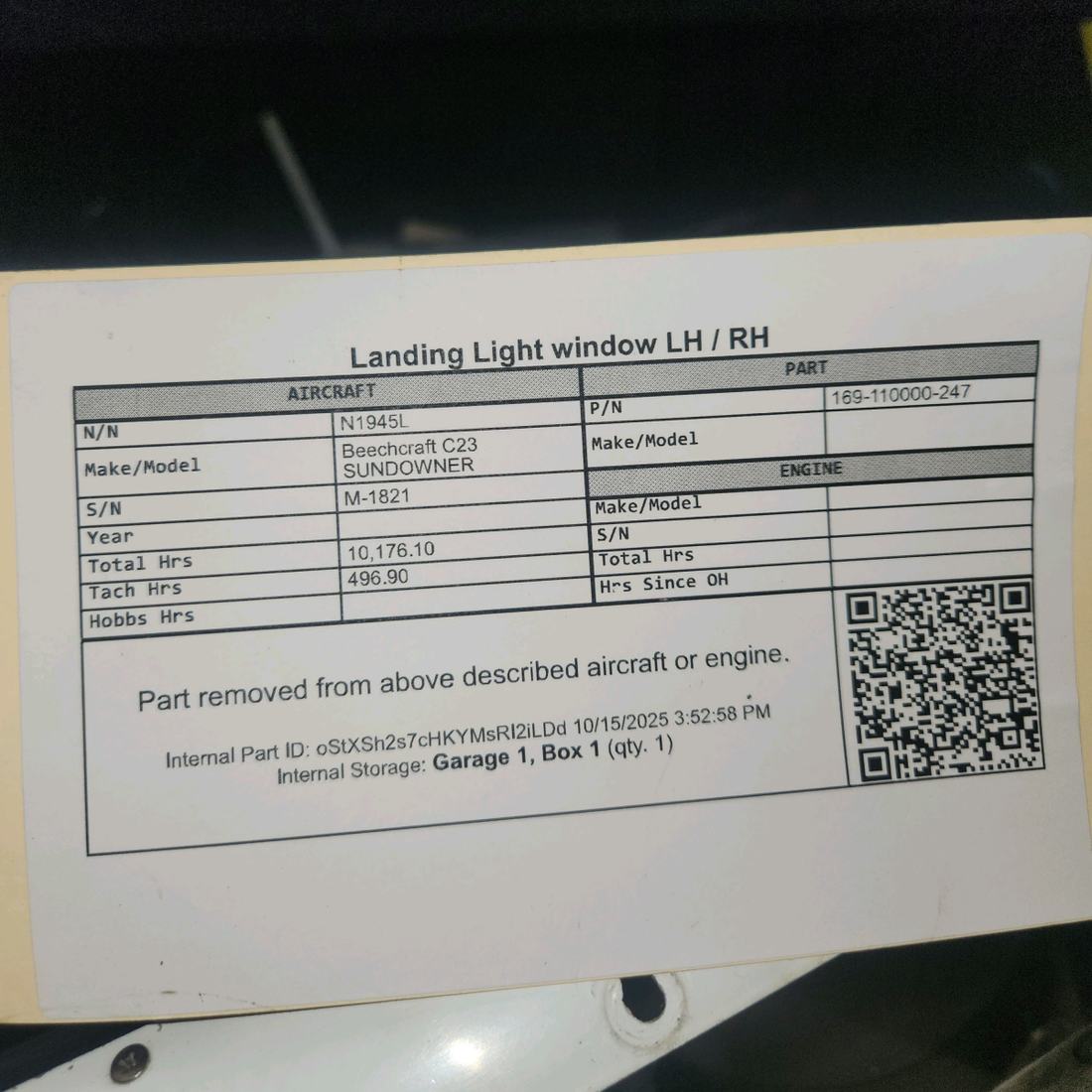 Used aircraft parts for sale, 169-110000-247 Beechcraft C23 SUNDOWNER Landing Light window LH / RH