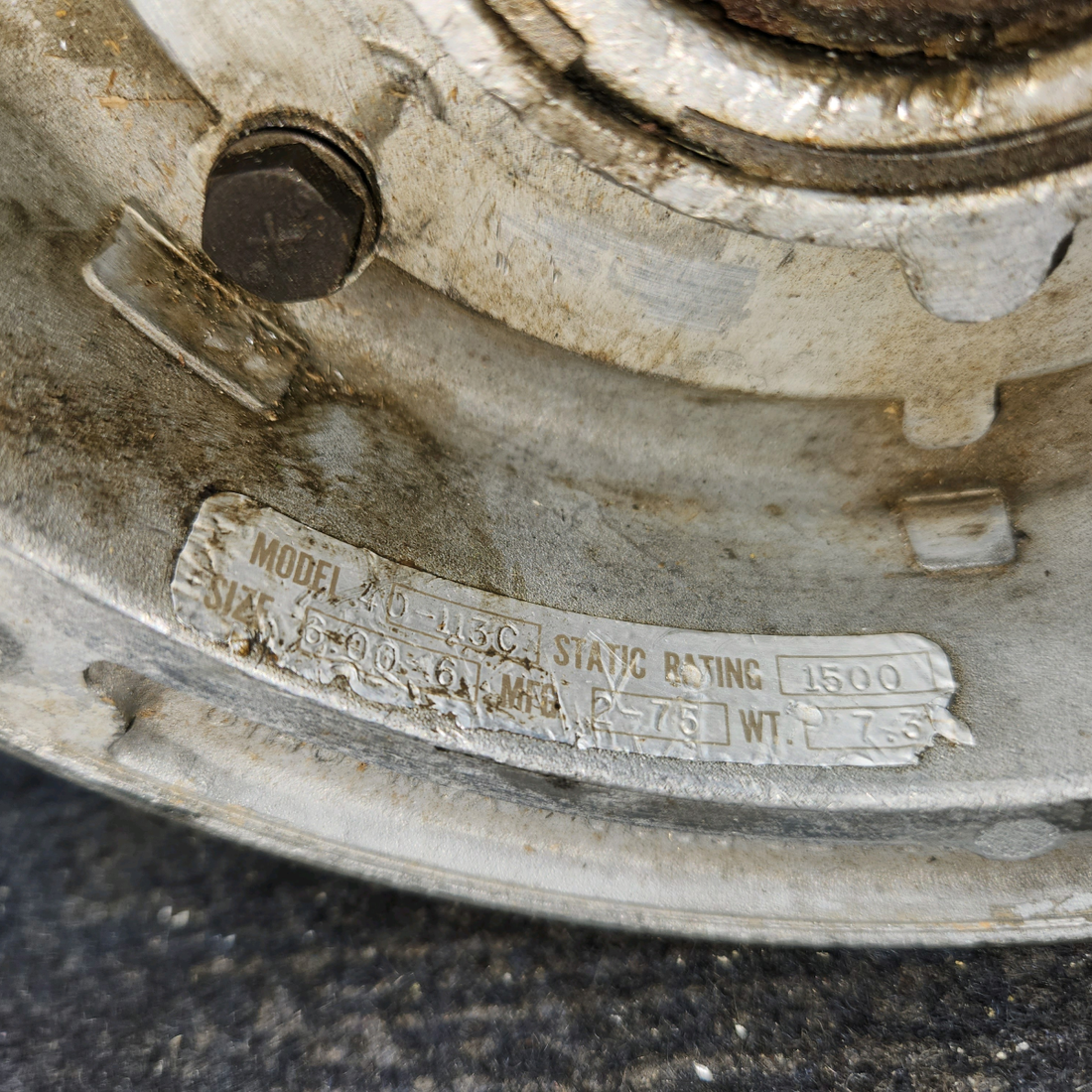 Used aircraft parts for sale, 40-113C Cleveland 40-113C Beechcraft A24R 6.00-6 Wheel Assembly