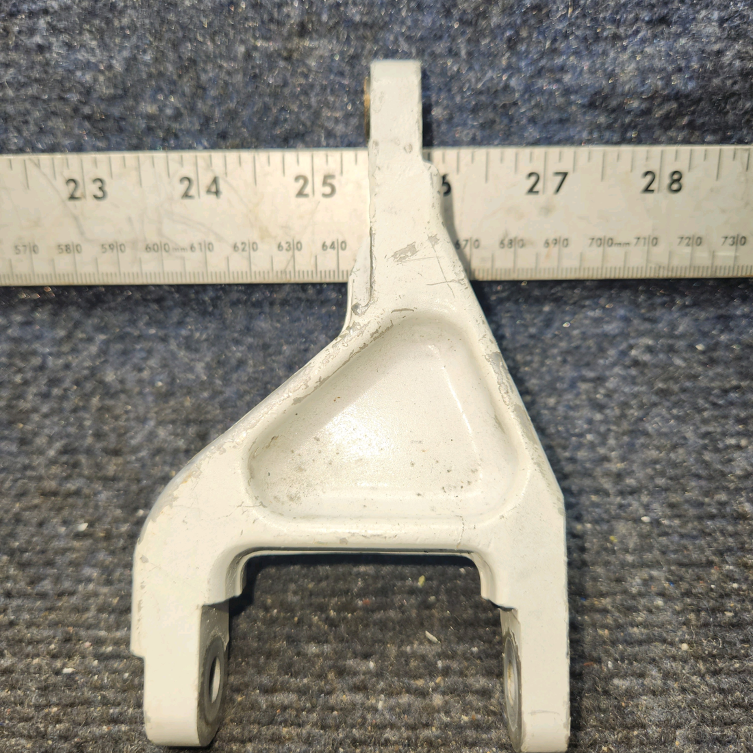 Used aircraft parts for sale, 20735-005 Piper PA32RT-300 Nose Gear Torque Link