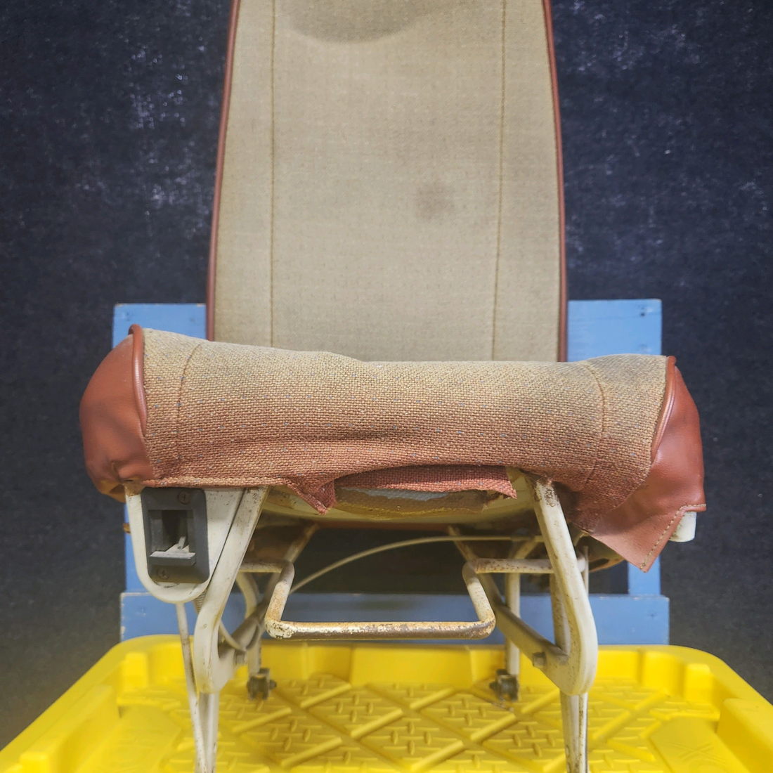 Used aircraft parts for sale, 051411-1 CESSNA C172RG CO-PILOT & PILOT SEAT ASSEMBLY