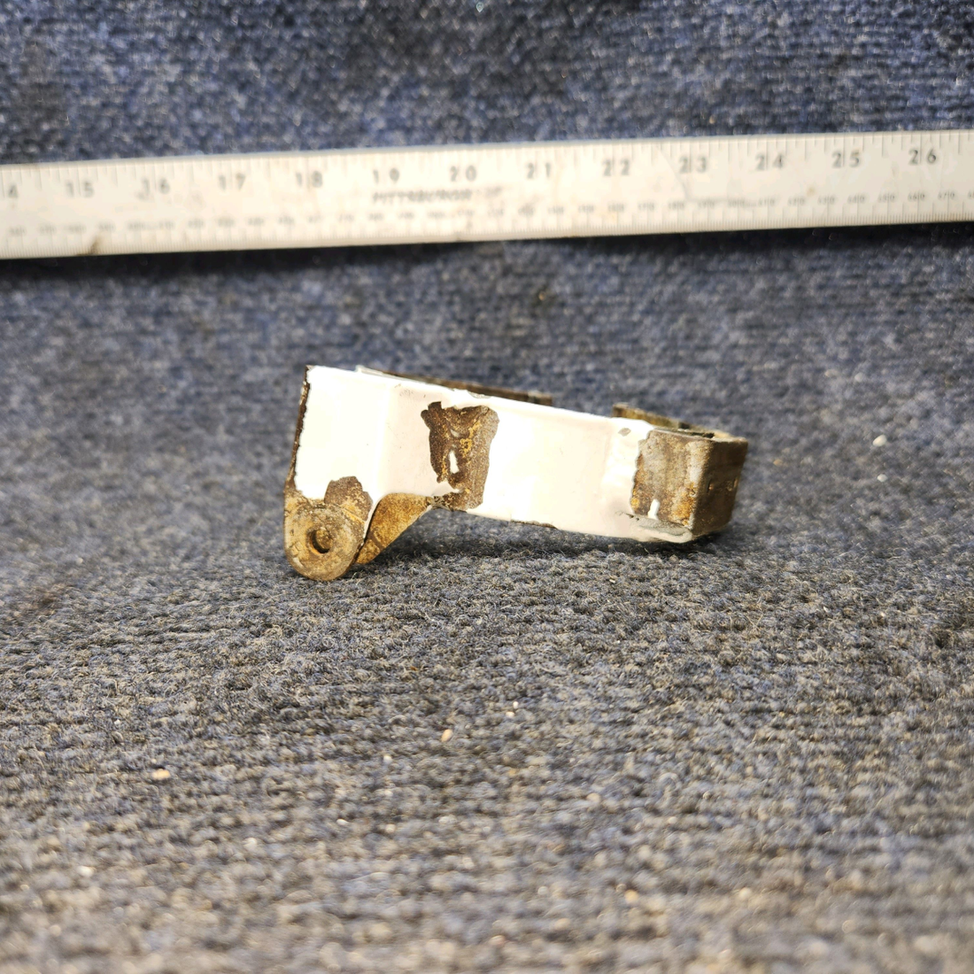 Used aircraft parts for sale, 21221-000 PIPER PA-24-250 Gear Safety Switch Bracket LH