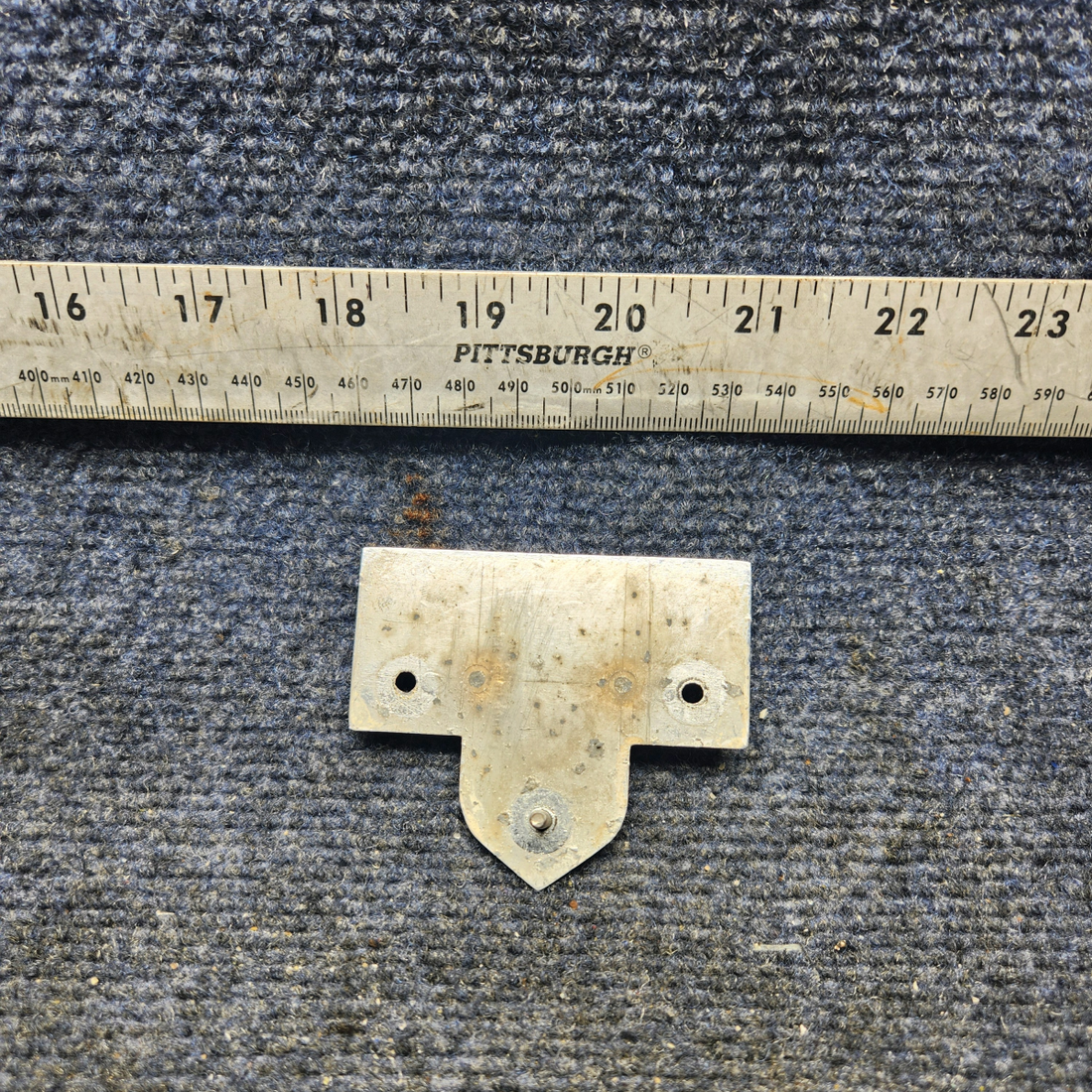 Used aircraft parts for sale, 33-000066-1 Beechcraft F33A FUSELAGE EMBLEM W/ CREST
