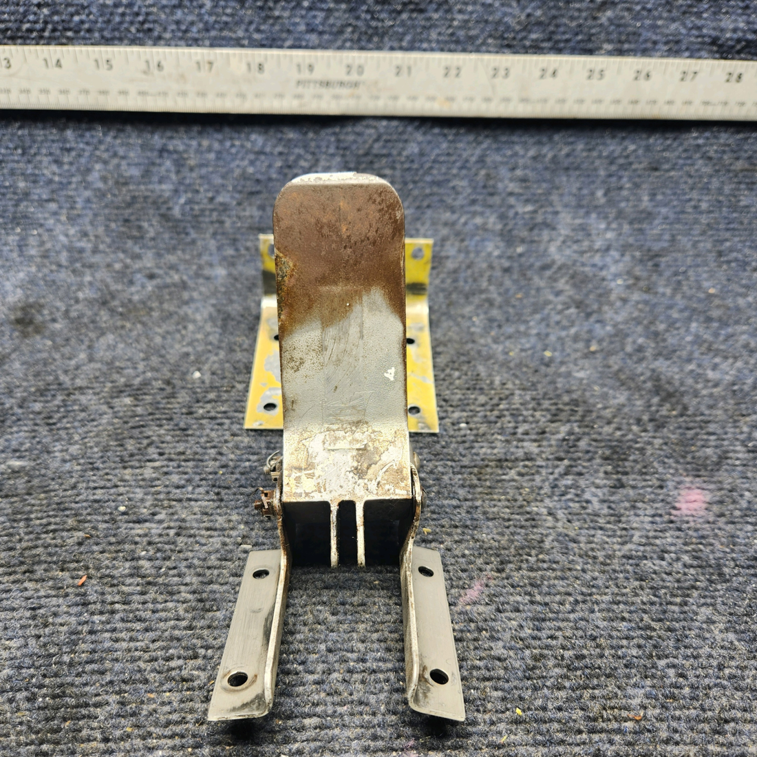 Used aircraft parts for sale, 79515-004 / 79515-035 PIPER PA28-161 Warrior III CABIN DOOR LATCH ASSEMBLY W COVER