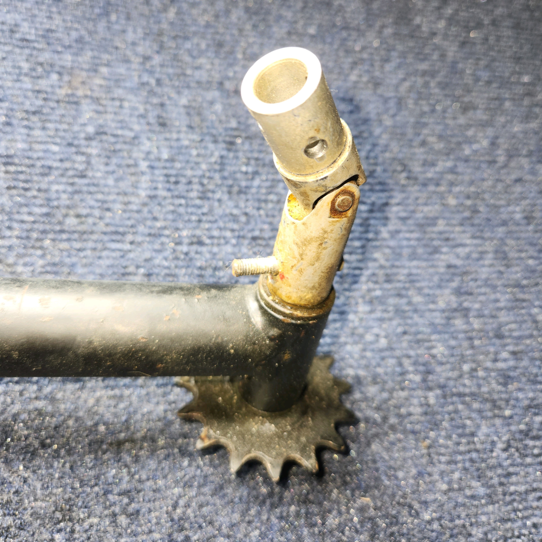 Used aircraft parts for sale, 62703-033 Piper PA-28-140 Tee-Bar Control Column Assembly