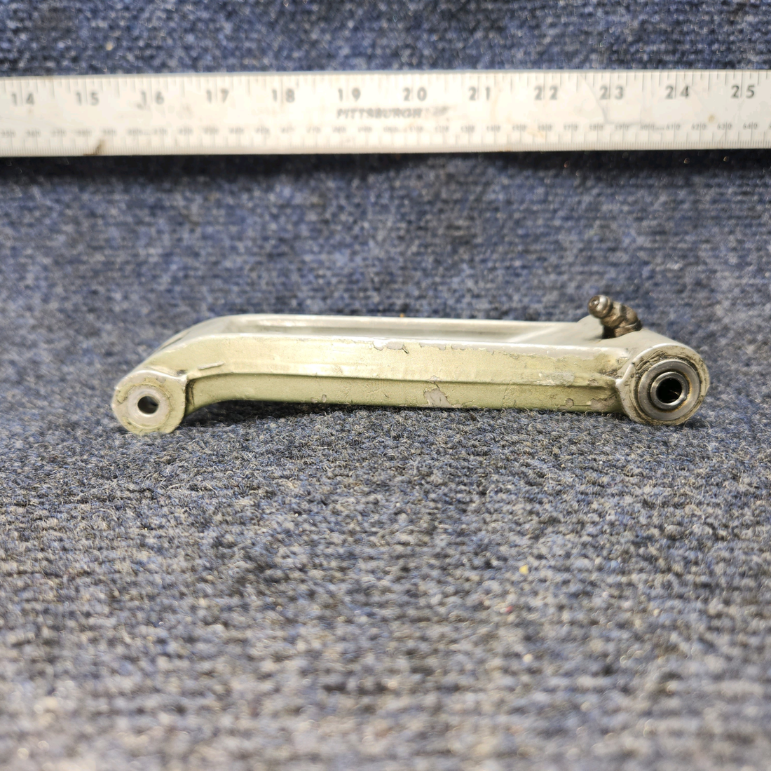 Used aircraft parts for sale, 0442505-2 CESSNA 172K TORQUE LINK ASSEMBLY LOWER