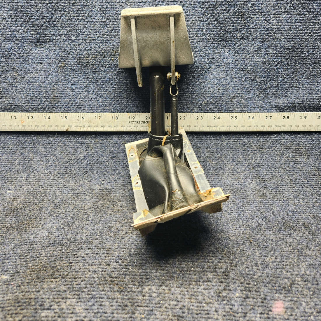 Used aircraft parts for sale, 720016-002 , 915025-000 MOONEY M20J PILOT SIDE RUDDER PEDAL RH
