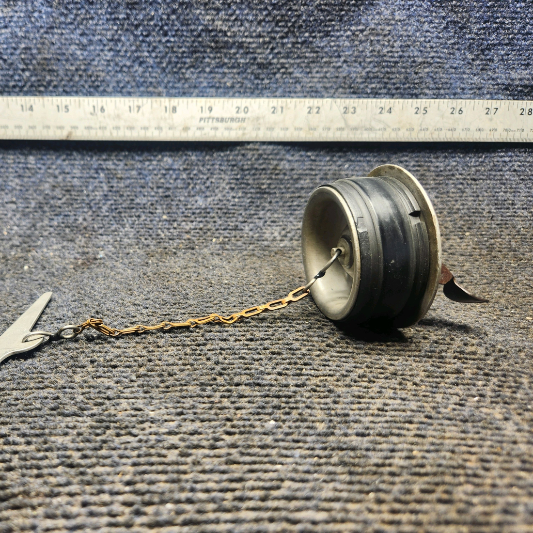 Used aircraft parts for sale, 35-921526-32 Beechcraft 35-33 Fuel Cap Assembly