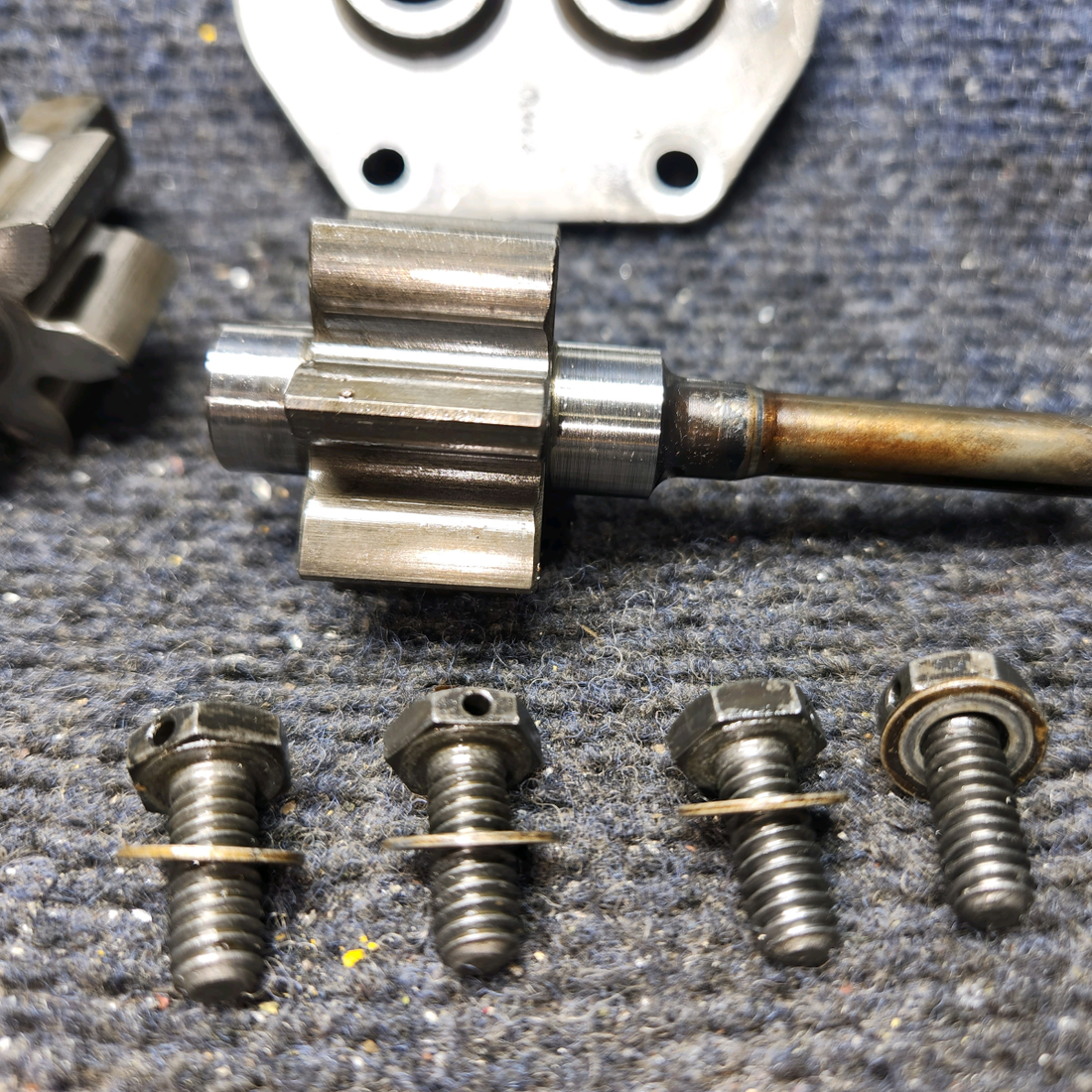 Used aircraft parts for sale, 23403, 35343, 23410 Continental C125, C145 & O300 Cessna 172F Oil Pump Kit