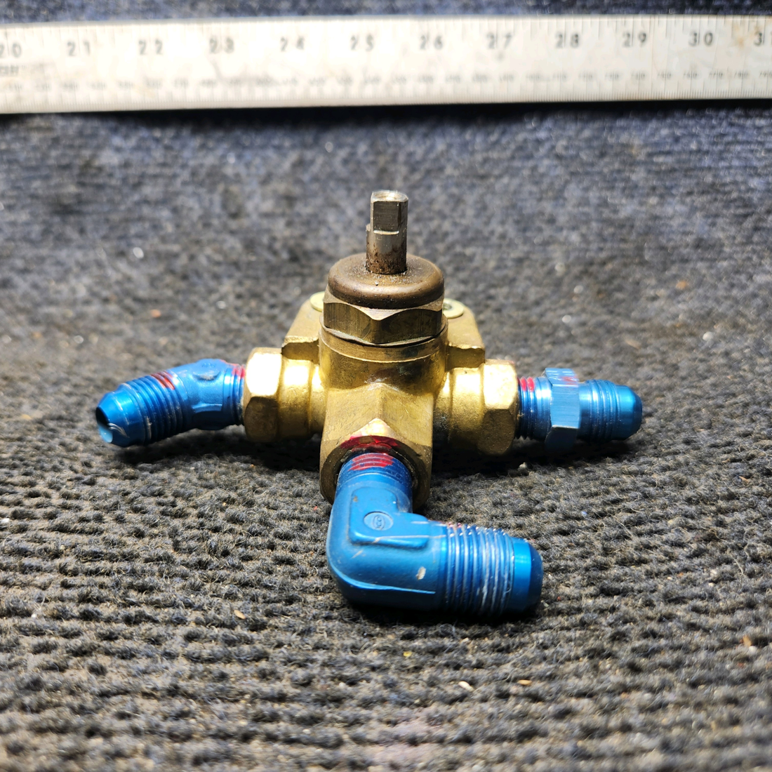 Used aircraft parts for sale, 491-947 Piper PA-28-140 Fuel Selector