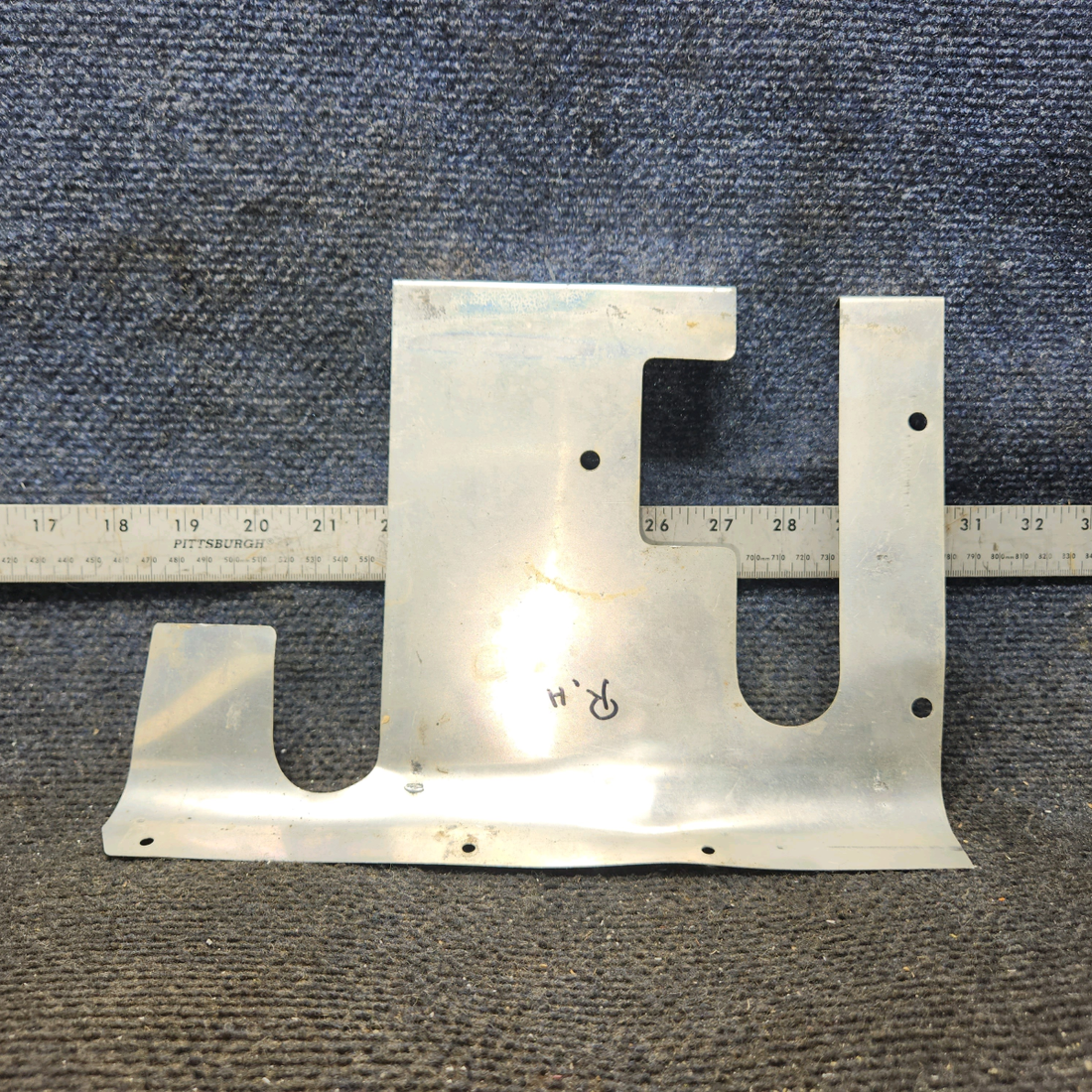 Used aircraft parts for sale, 0411971-1 cessna 150G Rudder Bar Shield – RH